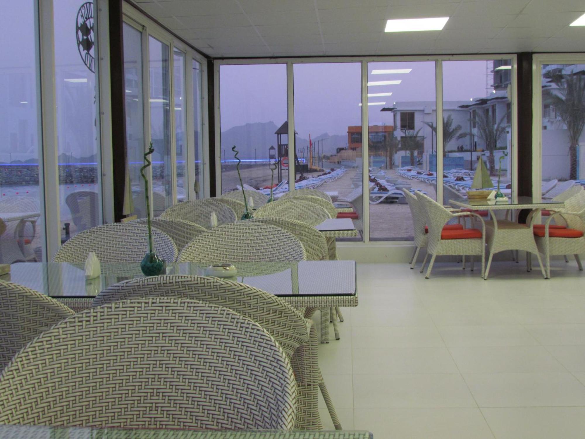 Mirage Bab Al Bahr Hotel Dibba Bagian luar foto